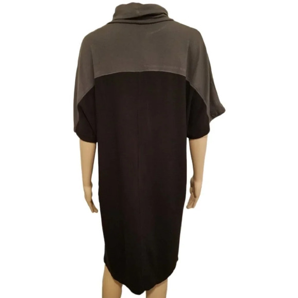 Oversized Short Sleeve Dress by Prologue - Picture 2 of 5